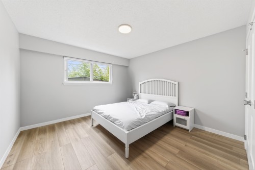 4713 46 Avenue, Delta, BC 