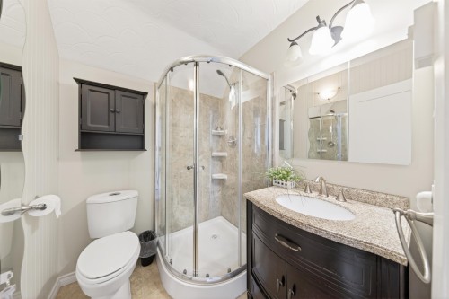 4713 46 Avenue, Delta, BC 