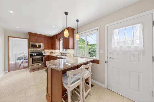 4713 46 Avenue, Delta, BC 