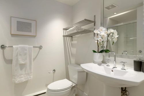 2943 Laurel Street, Vancouver, BC 