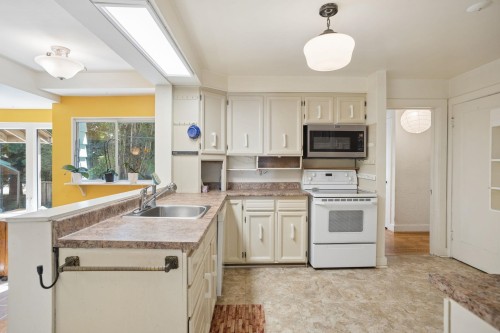 1844 Acadia Road, Vancouver, BC 