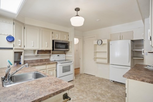 1844 Acadia Road, Vancouver, BC 