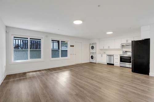 1938 Connaught Avenue, Port Coquitlam, BC 