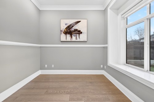 824 Chestnut Street, New Westminster, BC - Indoor Photo Showing Other Room