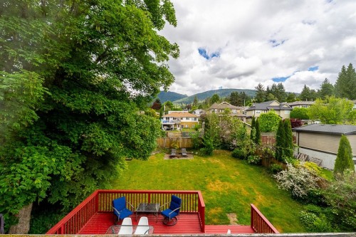264 Queens Road W, North Vancouver, BC - Outdoor