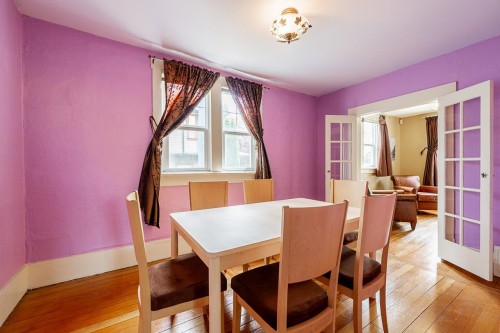 264 Queens Road W, North Vancouver, BC - Indoor Photo Showing Dining Room