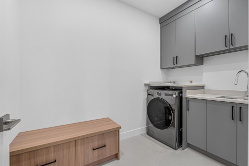 4-6176 Elgin Avenue, Burnaby, BC 