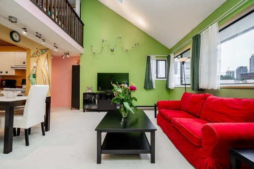 PH5-936 Bute Street  Vancouver, BC V6E 1Y8