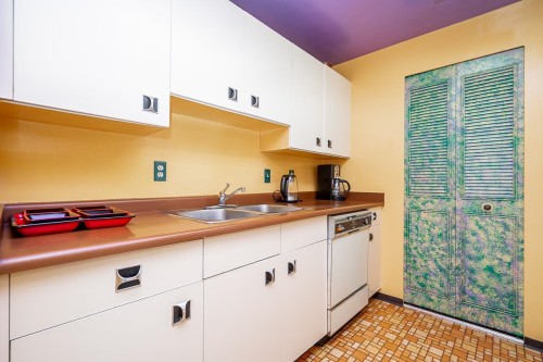 Ph5-936 Bute Street, Vancouver, BC 