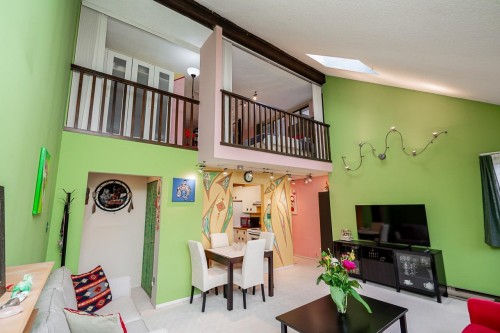 Ph5-936 Bute Street, Vancouver, BC 