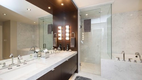 2551 Highgrove Mews, West Vancouver, BC 