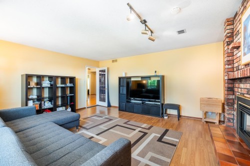 382 Balfour Drive, Coquitlam, BC 