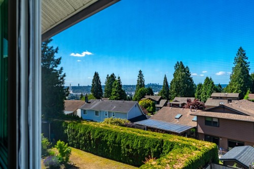 382 Balfour Drive, Coquitlam, BC 