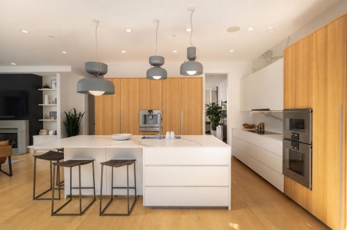 4256 14Th Avenue W, Vancouver, BC 