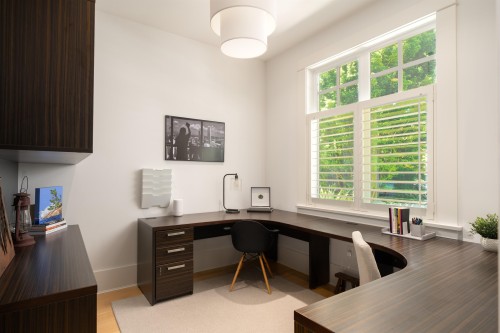 4256 14Th Avenue W, Vancouver, BC 