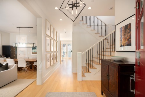 4256 14Th Avenue W, Vancouver, BC 