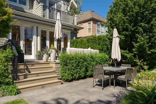 4256 14Th Avenue W, Vancouver, BC 