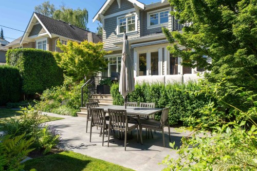 4256 14Th Avenue W, Vancouver, BC 