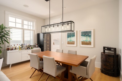 4256 14Th Avenue W, Vancouver, BC 