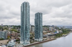 4504-680 Quayside Drive New Westminster, BC V3M 0P2
