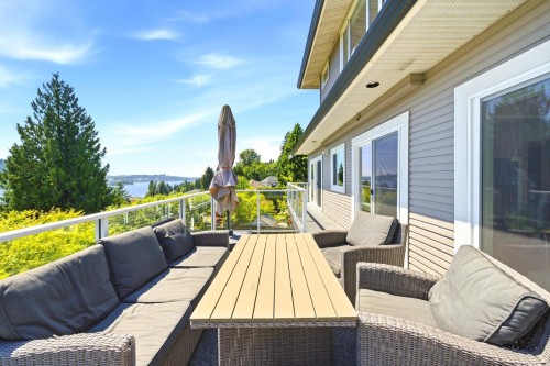 4015 Cummins Place, North Vancouver, BC 