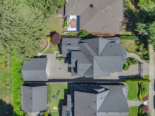 2213 Jefferson Avenue, West Vancouver, BC 