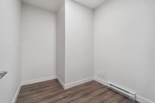 403-5535 Hastings Street, Burnaby, BC 