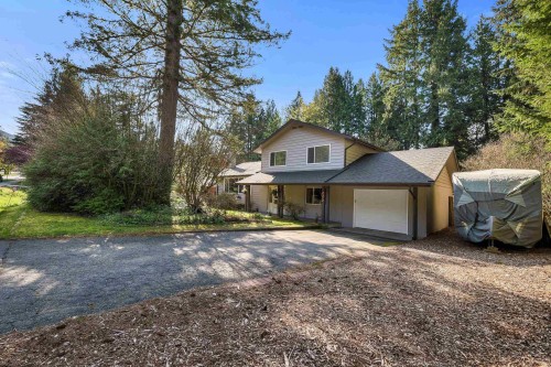 2572 The Boulevard, Squamish, BC 