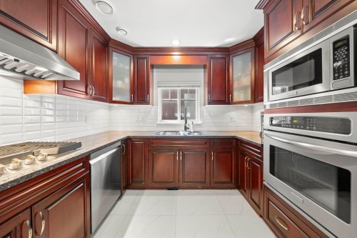 1252 11Th Avenue E, Vancouver, BC 