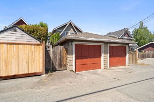 1252 11Th Avenue E, Vancouver, BC 