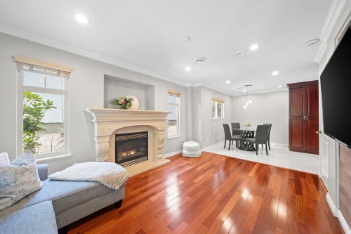 1252 11Th Avenue E, Vancouver, BC 