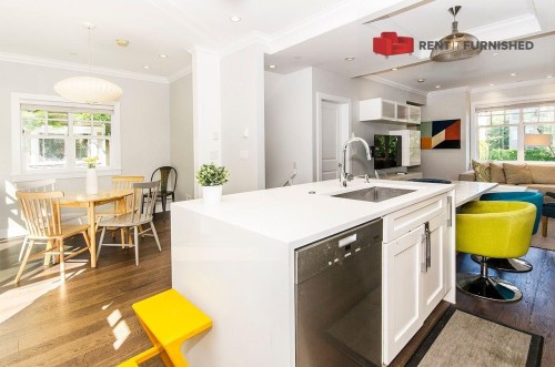 930 15Th Avenue W, Vancouver, BC 