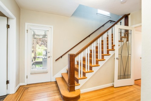 3877 Broadway W, Vancouver, BC 