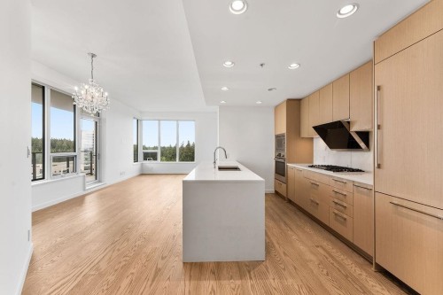 1306-3533 Ross Drive, Vancouver, BC 