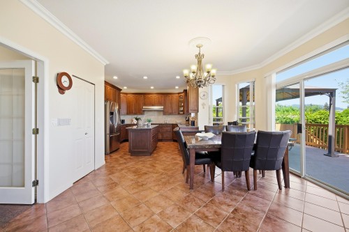 9113 Briar Road, Burnaby, BC - Indoor Photo Showing Dining Room