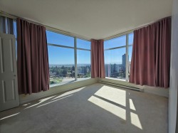 1908-4880 Bennett Street Burnaby, BC V5H 0C1
