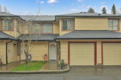 42-21960 River Road Maple Ridge, BC V2X 2C3