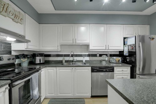 42-21960 River Road, Maple Ridge, BC 