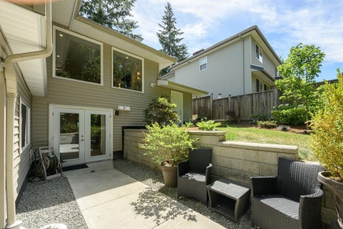 1047 Winslow Avenue, Coquitlam, BC 