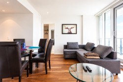 617-8488 Cornish Street  Vancouver, BC V6P 0C2