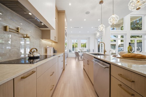 8160 Fairlane Road, Richmond, BC 