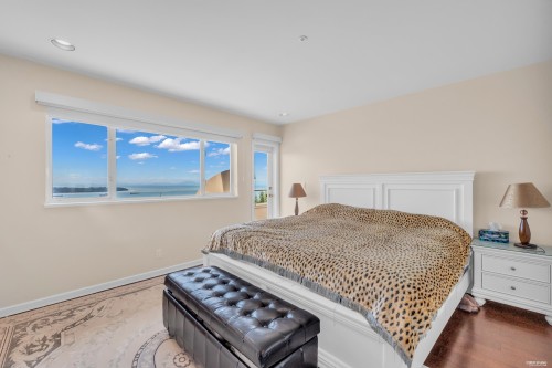 2589 Chairlift Road, West Vancouver, BC 
