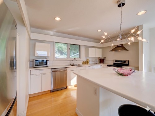 4947 Sunshine Coast Highway, Sechelt, BC - Indoor Photo Showing Kitchen With Double Sink