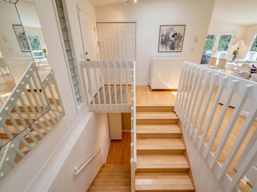 4947 Sunshine Coast Highway, Sechelt, BC - Indoor Photo Showing Other Room