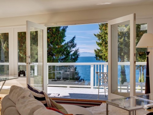 4947 Sunshine Coast Highway, Sechelt, BC - Indoor