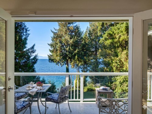 4947 Sunshine Coast Highway, Sechelt, BC - 