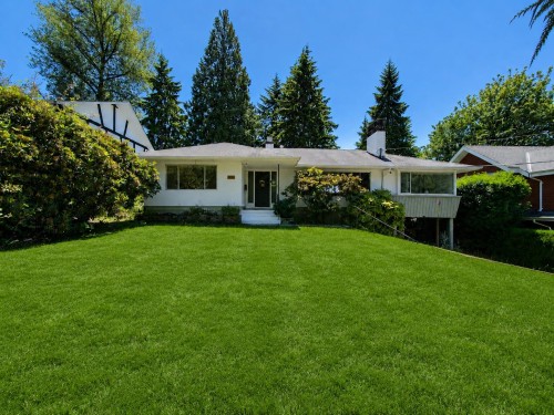 869 Clements Avenue, North Vancouver, BC - Outdoor With Facade