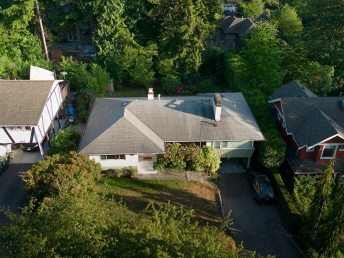 869 Clements Avenue, North Vancouver, BC - Outdoor