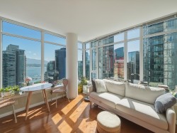 2106-1211 Melville Street  Vancouver, BC V6E 0A7