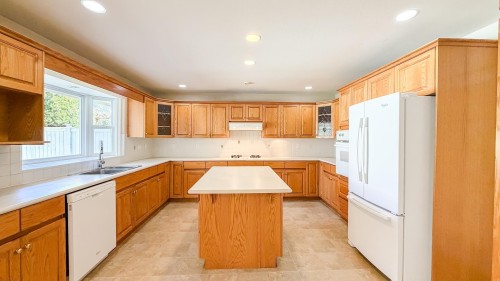 4651 Moncton Street, Richmond, BC 